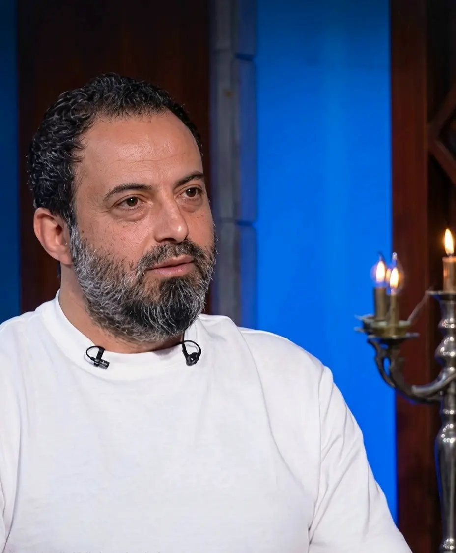 توقعات آلان مصطفى حول سوريا: بين التنبؤات والواقع السياسي