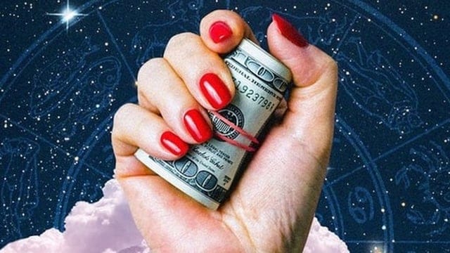 انفراجة بعد طول انتظار.. 4 أبراج تنفتح لها أبواب الرزق بداية من اليوم
