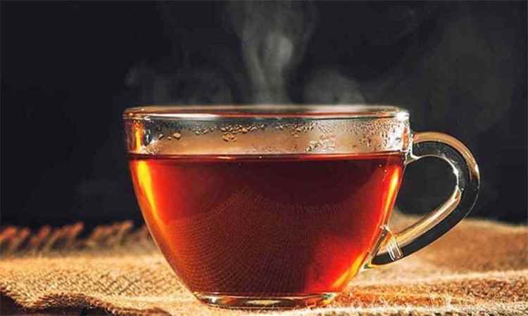 الشاي وخطر السكتة الدماغية: هل تؤثر درجة حرارة المشروب؟