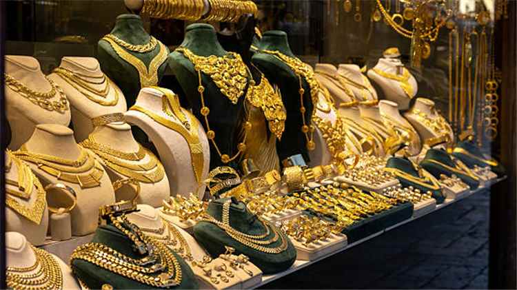 أسعار الذهب اليوم في اليمن الأربعاء 28 أكتوبر 2026.. عيار 21