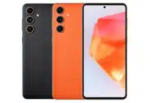 صورة لهاتف Samsung Galaxy F55 5G يظهر تصميمه الأنيق وألوانه الجذابة مع عرض الشاشة والكاميرا.