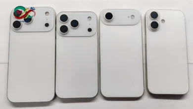 صورة تظهر iPhone 17 الجديد بتصميمه الحديث وألوانه المتعددة مع إبراز نظام الكاميرات المتطور.
