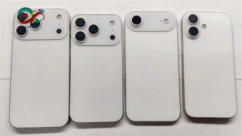 صورة تظهر iPhone 17 الجديد بتصميمه الحديث وألوانه المتعددة مع إبراز نظام الكاميرات المتطور.