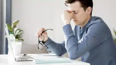 العين