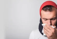 اكتشاف صادم: عشبة سحرية في مطبخك تزيل الكحة والزكام خلال 24 ساعة! (جربتها وشفت المعجزة) 12 الكحة