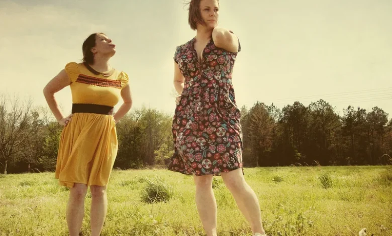 لماذا يحب الرجال المرأة القصيرة في العــلاقة الزوجية؟ وفي غرفة النوم هذا السؤال حير جميع النساء 1 8754312546