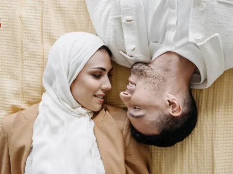 أطباء يحذرون: هذا ما يحدث للجسم بعد أسابيع من غياب العلاقة الزوجية.. نتائج غير متوقعة 11 ماذا يحدث للجسم بعد أسابيع من غياب العلاقة الزوجية