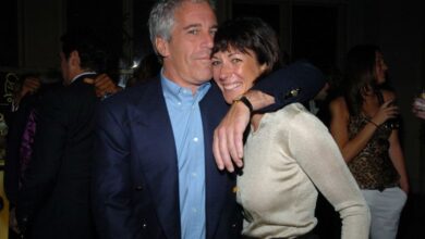Jeffrey Epstein l 1 1704392744