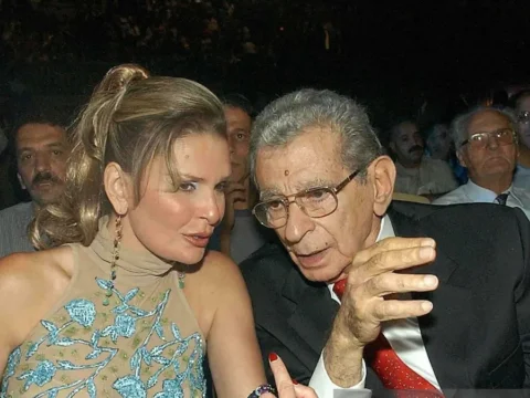 يسرا تحكي كواليس مثيرة مع يوسف شاهين: دخل غرفتي وأقنعني بالمشاركة في «حدوتة مصرية» 2 يسرا ويوسف شاهين